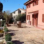 Semesterbostad La Marchigiana Casa Albonetti